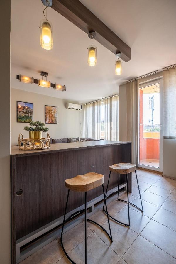 Deja Vu, Cozy & Quiet 1 Bdr Apt Fast Wi-Fi Sofia Exterior photo